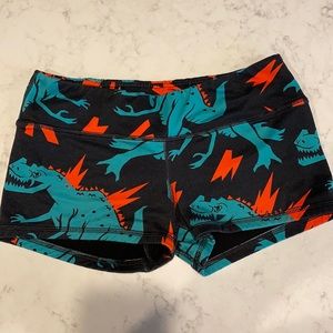 Fleo dinosaur shorts